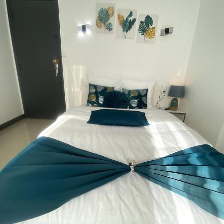 Appartement T4 Cosi: Tv Netflix Parking Montélimar Екстериор снимка
