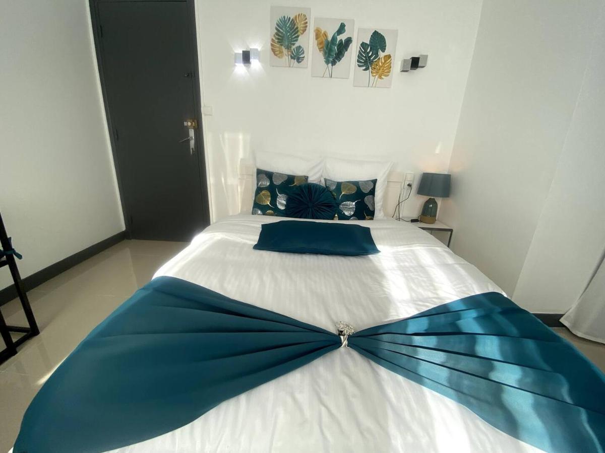 Appartement T4 Cosi: Tv Netflix Parking Montélimar Екстериор снимка